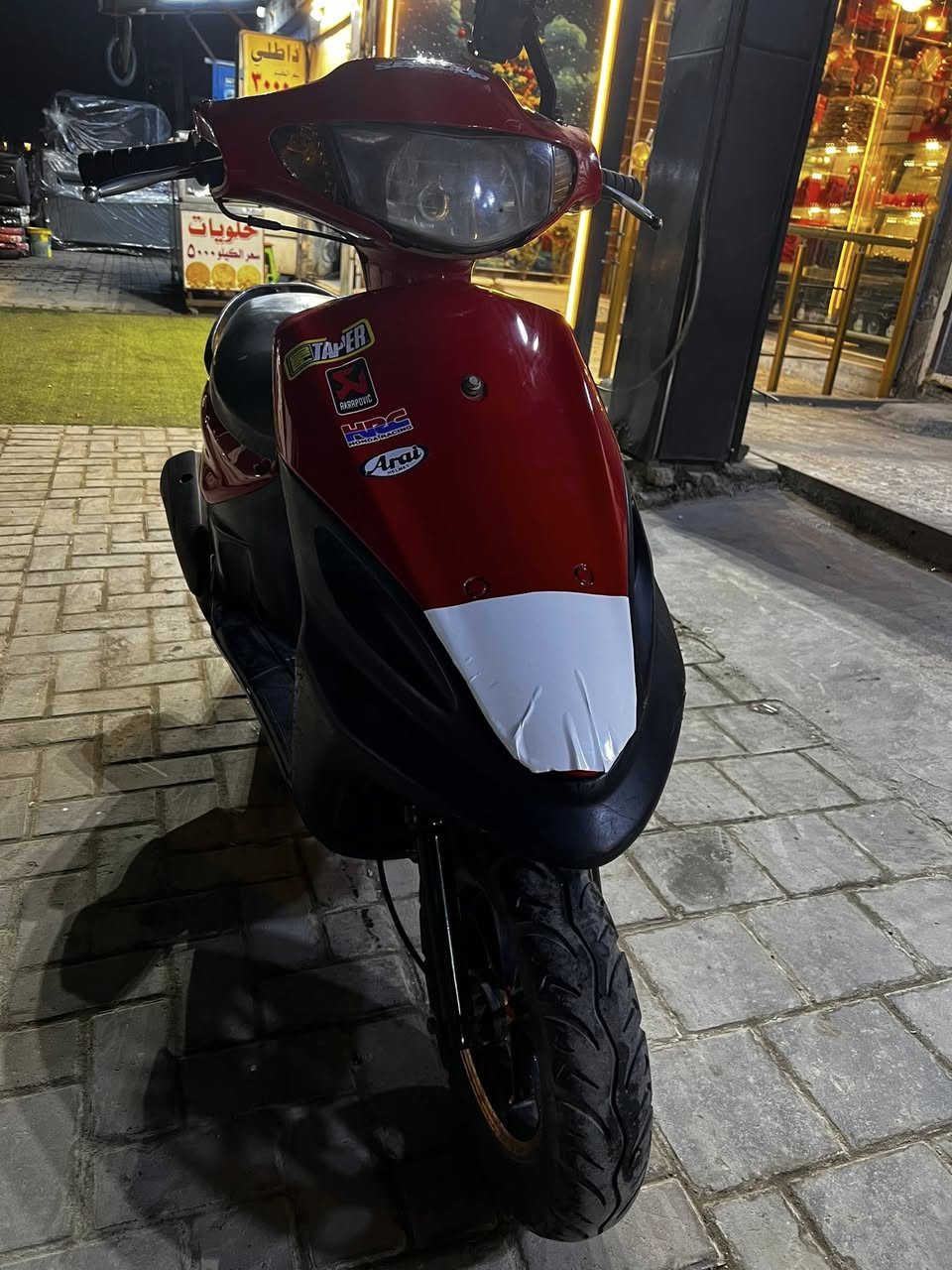 ماكس قجمه بلاديه رمبه الله شهاد مصالي نزلته ب850الف قبل 3اشهر بعده زيرو حتى مماشيه كهربائيات كله شغاله اشاير هورن سلف ماصده دشبول 
بس طوافه خربانه 
تايرات جديد دبلات جديد 
مكينه بلاد ممفتوحه خرسه 
رايده ب425وبيه مجال 
عنوان بغداد الشعب شارع عدن 
***********
