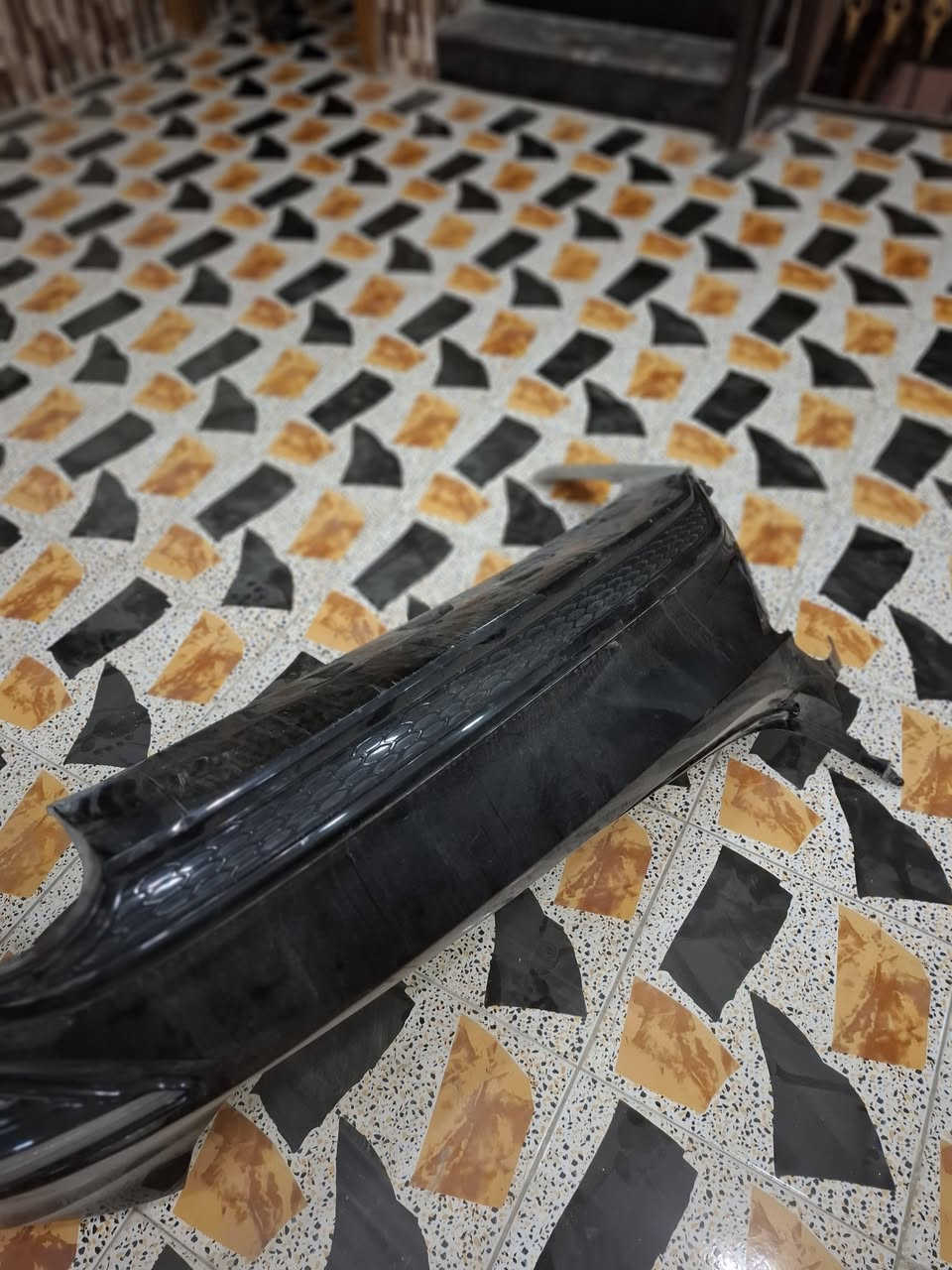 سلام عليكم غراض فورتي موديل 21 الي يحتاجهن يراسلني واتساب عبوه بيها بس فيت بم عاطل 
***********
