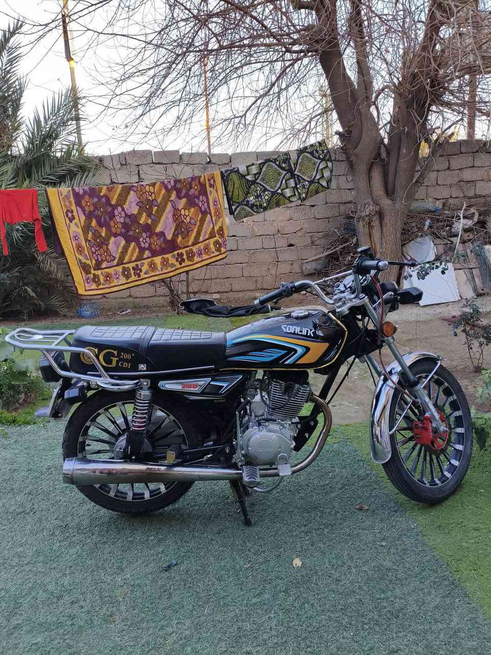 سلام عليكم دراجه 2025 محرك 200 + 5 كير مصار شهرين طالعه صفر سويجات ومنفيس ومكاتبه معرض موجود كهربائيات كامل شغال على بلاد سعرها 800 وبيها مجال للطيبين.


**إذا كنت صاحب هذا الإعلان وتريد حذفه لأي سبب، رجاءا أرسل رسالة إلى الدعم الفني**