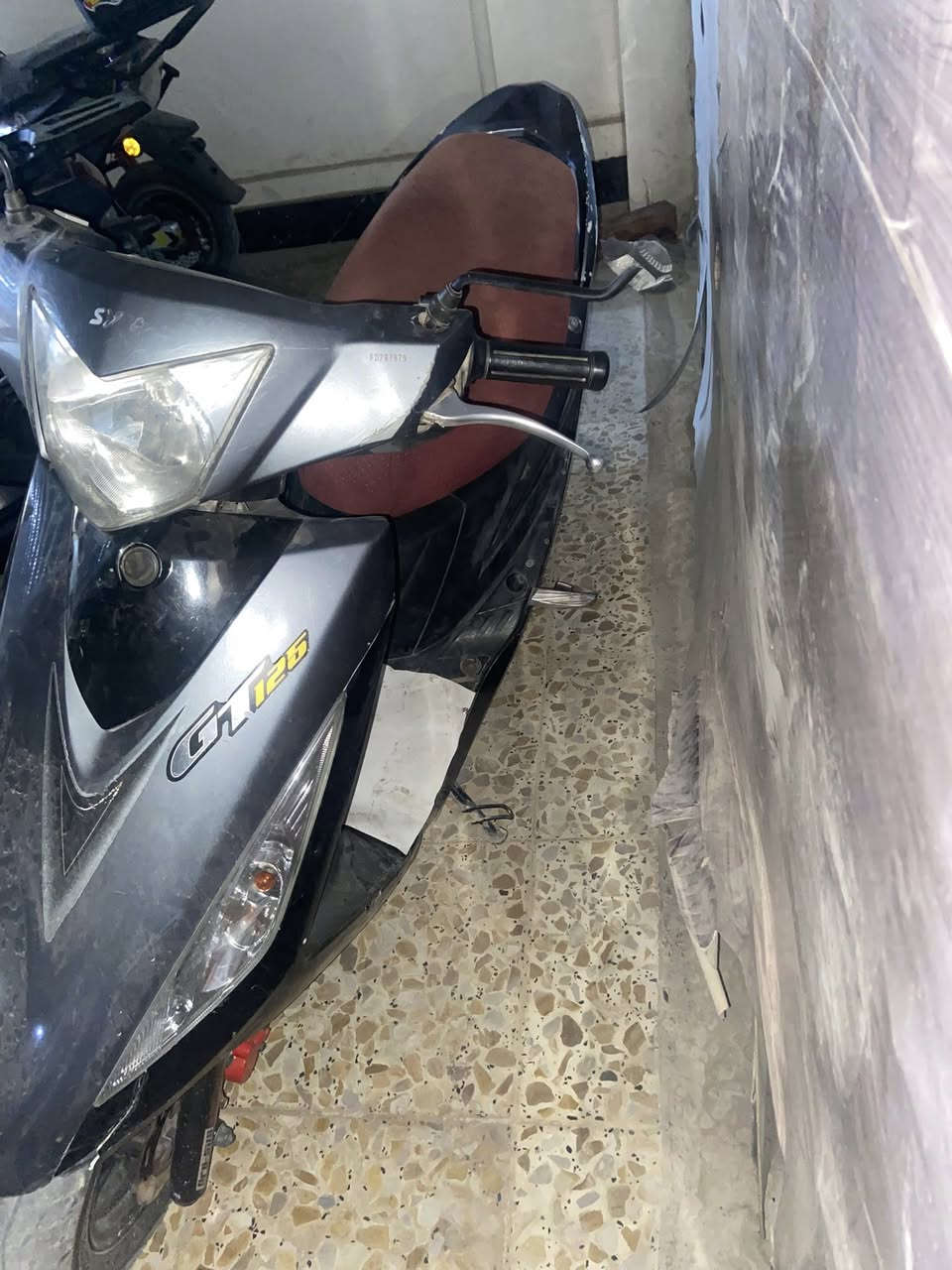 من رخصت الادمن دراجه GTR سايم دراجه مبدله  بس بستم والباقي بيها كلها بلادي دراجه ختم واحد شوفت عينك بس نقص شغلات بسيطه دراجه مال جناي سعرها 500 وبيها مجال للطيبين مكاني الفلوجه الجغيفي الثانيه من هسه دراجه كامله من كلشي لحد يكلي شبيها وماعرف شني كلشي ذكرت والمؤشراي لا يطبلي ويعتبني  رقمي واتس *********** الرقم الثاني *********** بي رصيد وبخدمتكم
