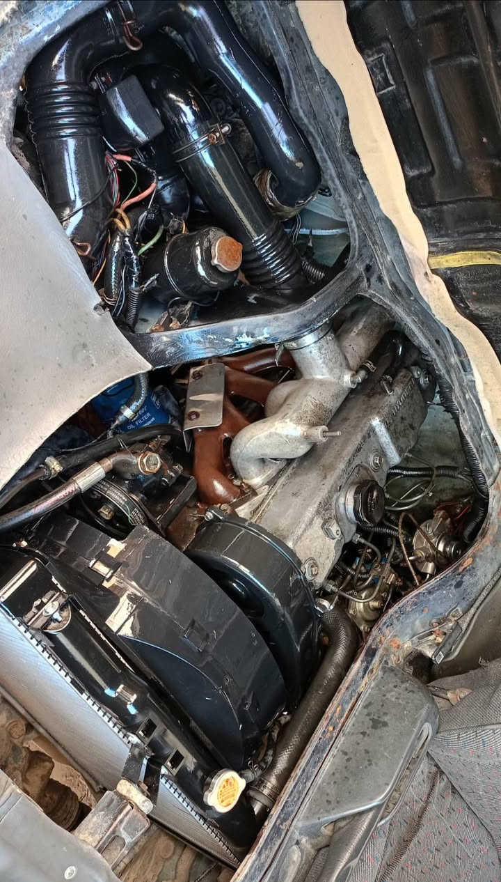 اسلام عليكم 
كيا هونداي صاحب الشرعي
 موديل 1994 سنويه 2028 حصه كاز
الرقم ***********
