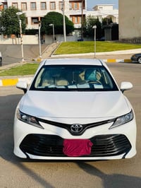 كامري LE • ٢٠٢٠ • ٣٧٠٠٠ كم