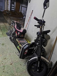 عندي درجة شحن بيع بطارية جديد 6 38 مكانك بغداد حي العامل السعر 550  بي...