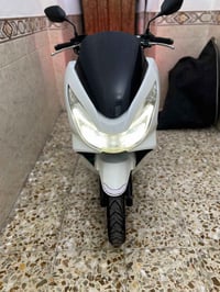 دراجه pcxجيل ثاني ياباني  دراجة مال رمبه الدراجه  ياباني  ( jf )كفرات ...