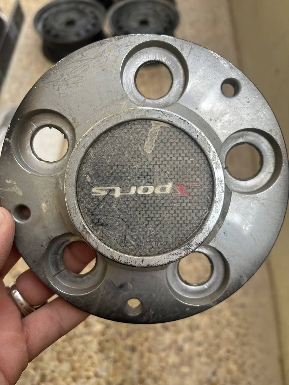 ويل النتره ١٥ نضيف لك مع الكبات
كلهم ب ١١٥ الف مكاني ايسر


**إذا كنت صاحب هذا الإعلان وتريد حذفه لأي سبب، رجاءا أرسل رسالة إلى الدعم الفني**