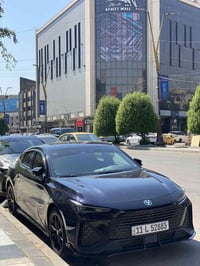 للبيع يوني في بعده بضمان موديل 24 بس نسخه 25 محرك 2000 توربو ماشيه 40 ...