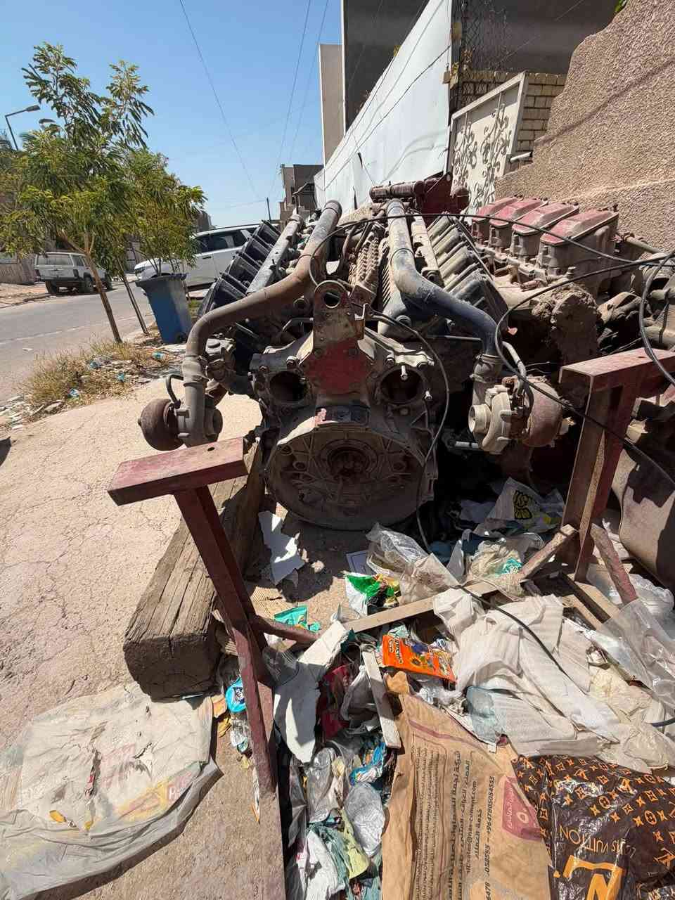 سلام عليكم مكينه افيكو ثمانيه دبل سوبر ستندر ممفتوحه بيها نفخ كامله هيه وبمها وتفرعاتها للبيع سعر 20ورقه وبيها مجال مكاني بغداد جديده رقم ***********
