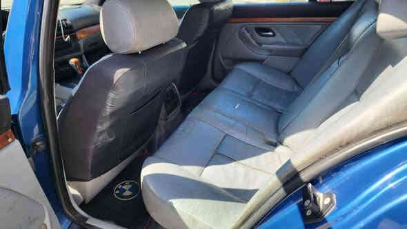 Bmw 2002
525 iA دەبڵ دیجیتەڵ

گێڕ ئۆتۆماتیک

سەیارەکە عام بۆیاخە بۆ جوانی بێ دەعم

سەیارەکە زۆر پاک و جوانە

250 مەسرەفی تیانیە 

مەنەفێست ایبراهیم خەلیل 

سعری/38مەجال

شوێن/چەمچەماڵ

0770 159 6106

0750 159 6106
