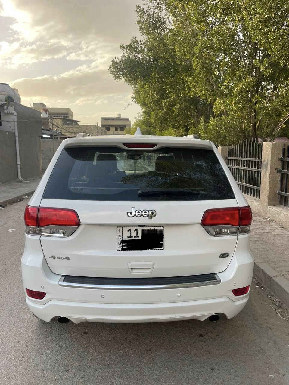 جيب خليجي اوفرلاند 2021
وكاله هارلم رقم بغداد 
فول مواصفات للاخير 
جكات 
 بنوراما 
٣ شاشات 
سماعات / مري شفط / تشغيل عن بعد 
ماشيه٥٢ الف حقيقي 
باسمي سنويه وهزه كله جديد 
مكفوله كفاله عامه عدا بارد جداً بسيط
السعر ٣٣٥ وبيه مجال للشراي 
العنوان بغداد
***********
