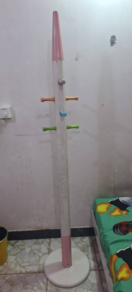 غرفة نوم بناتي للبيع ٢٥٠ الف
***********
