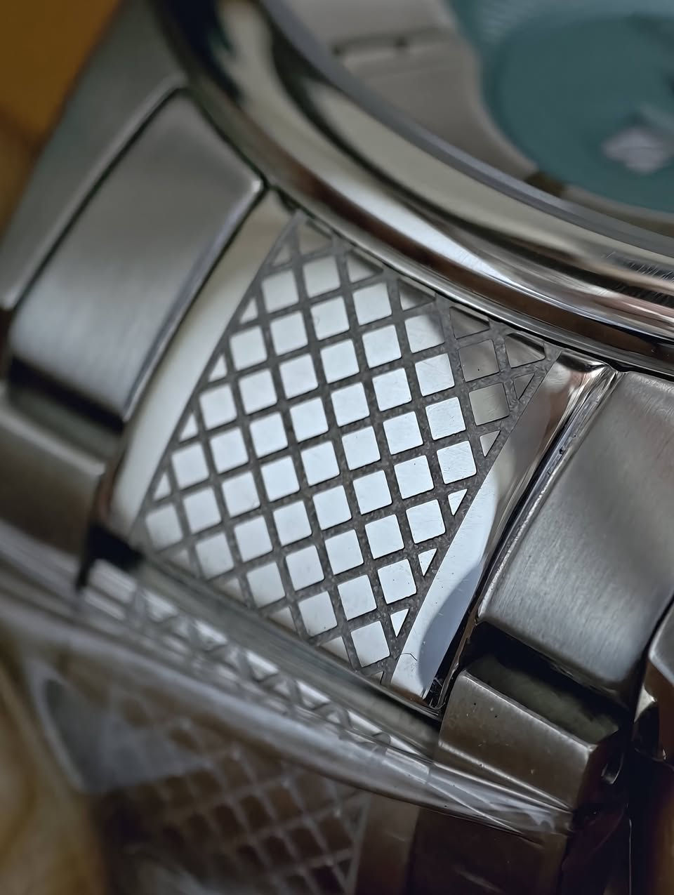 كونتيننتال سويسري جديد لوك 
#السعر 175 دولار قابل للتفاوض


**إذا كنت صاحب هذا الإعلان وتريد حذفه لأي سبب، رجاءا أرسل رسالة إلى الدعم الفني**