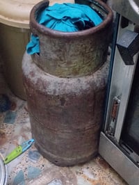 قنينه غاز البيع الرقم 07770149869