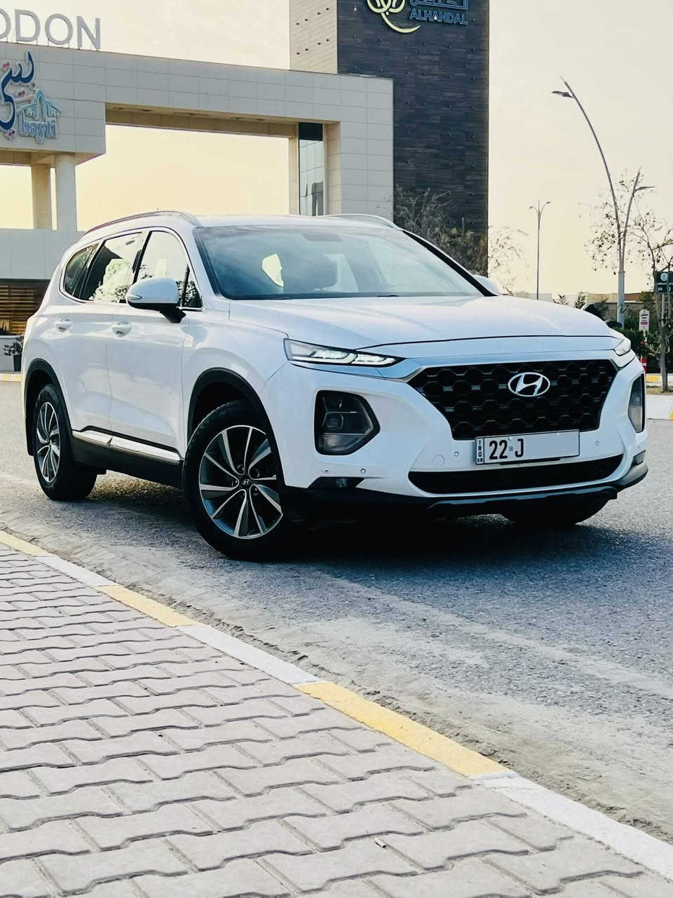 السلام عليكم
سنتافي 2019 خليجي للبيع 
 
فول مواصفات ١/١ فقط بدون بنوراما 

٤ سلندر  ٢٥٠٠ المرغوب
٧ راكب 
تبريد ٣ قطع 
بصمه تشغيل 
بصمه ابواب 
لايت زنون 
حاجب زنون 
بك لايت بيانو 
انتره ترحيب بالمري  واليدات 
مرايا شفط 
تبريد بيانو 
تبريد منفصل 
٣ وضعيات قياده 
كشنات كهرباء 
بردات خلفيه بلاد 
وبعد هواي مواصفات 

سياره مكفوله  فقط اقل الشبر بجاملغ 
رقم اربيل باسمي 

السعر اتصل 
***********
