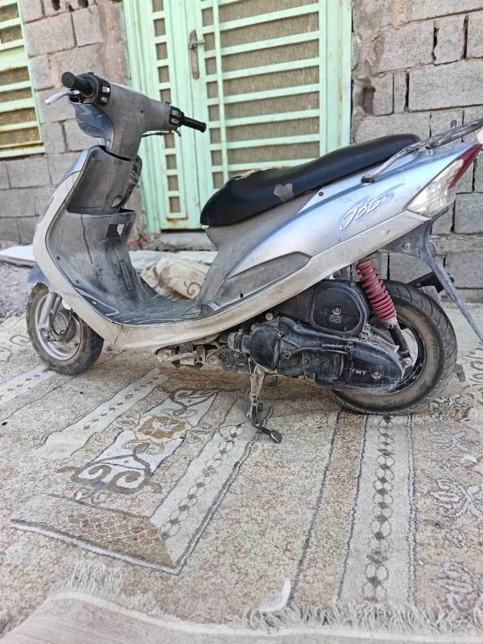 سلام عليكم دراجه البيع نضيفه كلشي بيه شقال مجرد مجفته مره وحده والدراجه ايدي بيه


**إذا كنت صاحب هذا الإعلان وتريد حذفه لأي سبب، رجاءا أرسل رسالة إلى الدعم الفني**