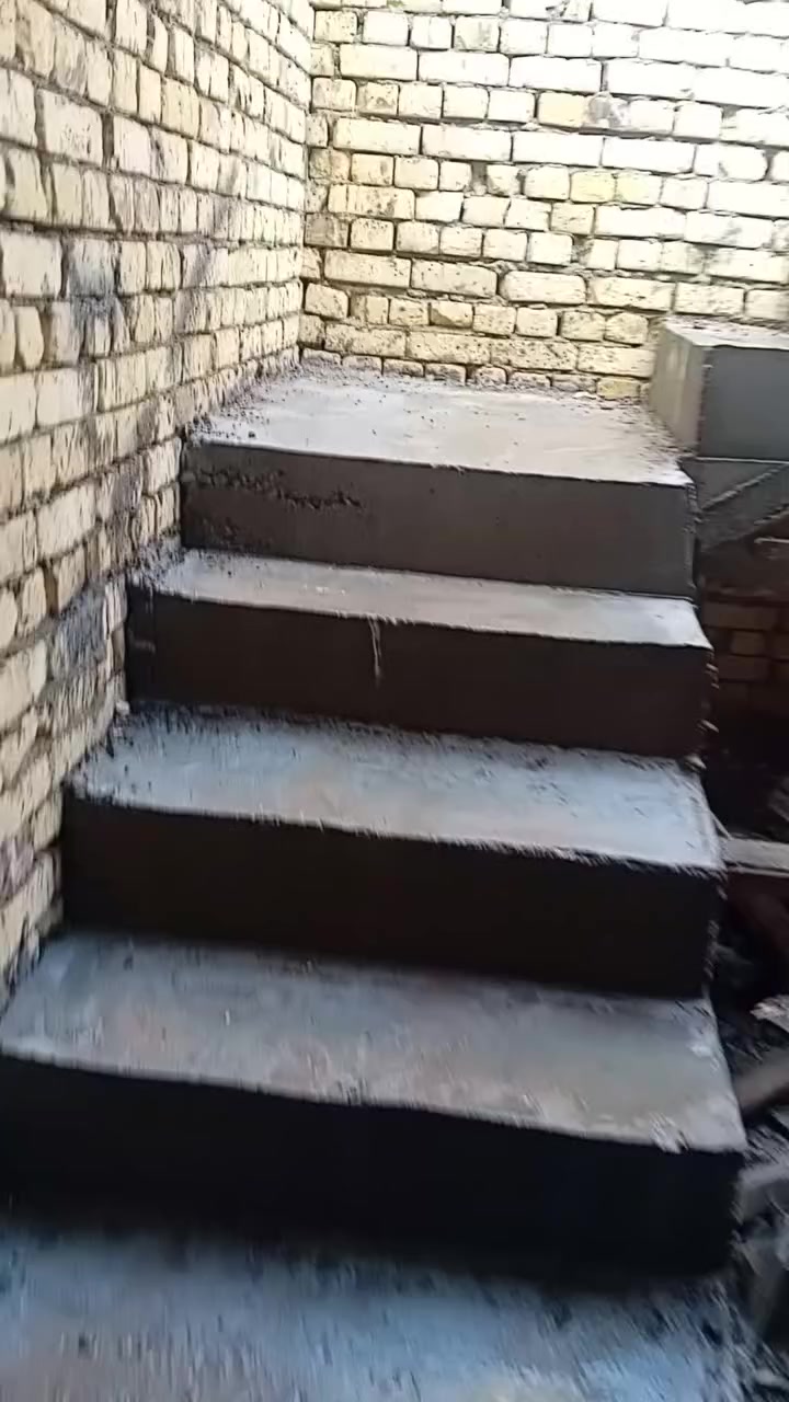 نجار من الكوت وجاهز الى عمل ينعرض عليه وبخدمتكم وبسعر مريح جدا
اخوكم ابو احمد النجار
***********
