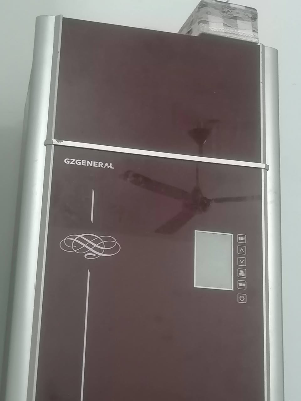 السلام عليكم عندي هاذ السبلت ثلاثه طن لاربع السعر خاص ***********
