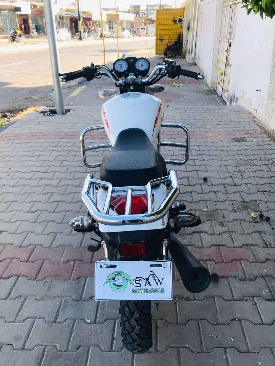 سلام عليكم ساو ناصي للبيع مديل 2025 ماطور زيرو ماشي شي قليل مابي اي نقص
بصمات (2) السعر 1550 مليون و550 بي مجال شي بسيط للاستفسار ***********
