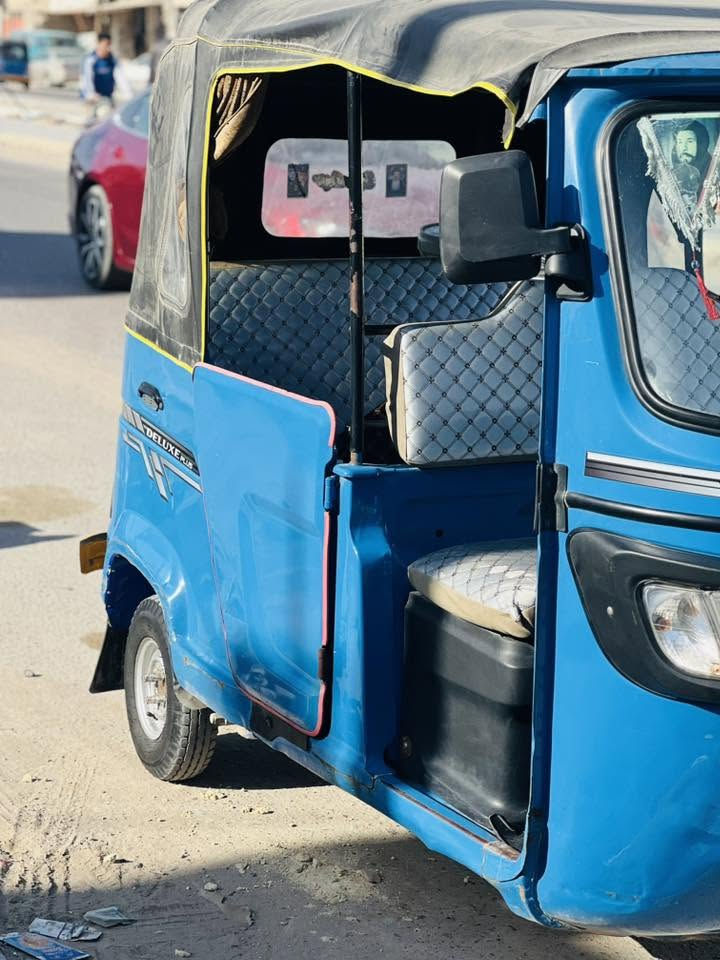 سلام عليكم تكتك تي في س 22 كفله  بس بيه ضربه بل بدي خفيفه المحرك كفله من البرقي  العنوان البصره 5ميل حي طارق السعر 8وبيه مجال الطيبين  رقم الهاتف ***********
