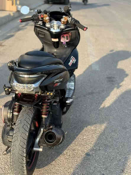 السلام عليكم بسبب الوعود الكاذبه اعاده نشر  دراجه bcx مزوده باليابان كلجات مالوسي عنابير برمبو صالنصه رياضي دراجه تايره راجع ليوره شوته PGMسكان رياضي يدات تدفئه جاملغات كاربون فايبر الخلفيات موديل 18 نوزل دراجه احلى من الصور الدراجه كفاله عامه معروضه ب 17 ورقه وبيها مجال حك الجيه رقمي *********** واتساب واتصال خاص مغلق مكاني كربلاء حي الحسين
