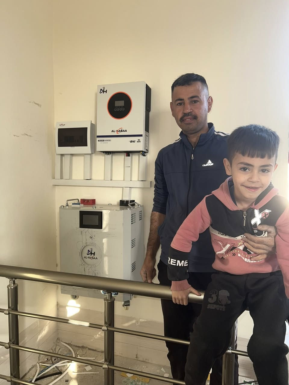 بسم الله الرحمن الرحيم
تم بحمد الله وعونه تم تنصيب منظومة طاقة شمسية 
للاخ مصعب مجيد نامق

مواصفات المنظومة 
🌞 قدرة نهارية:(10  ) أمبير
🌙 قدرة ليلية:(6.)  أمبير
☀️( 5 ) ألواح فيلادلفيا – 600 واط لكل لوح (ضمان 15 سنة)
🔋 بطاريات ليثيوم  – سعة (  8 ) KW (Grade A) – ضمان 5 سنوات استبدال
⚙️ إنفيرتر NH – (4.25  ) KW – ضمان سنتين استبدال
🔥 السعر (      2850000  ) 
🔒 ضمان استبدال حقيقي وليس صيانة
📜 عقود رسمية موثقة من الشركة
التواصل على الصفحة او على الرقم ***********
شركة النبع الهادر للطاقة الشمسية فرع الطوز
 Mustafa Alnbaa Alhader
مصطفى عبدالحليم
Hussein Raad
#الطاقة
