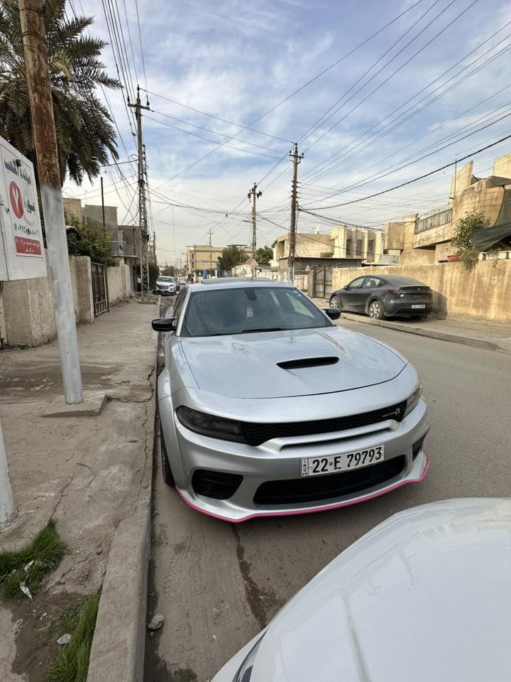 السلام عليكم سكات باك وايد بدي موديل ٢٠
بدون ايرباك بدون قطره صبغ حادثها فقط بارد

عليها تفريغ وبرمجه مصطفى ايكل 

لسياره مناقصها كلشي هزه وفحص مسويلها جديد

مكاني الدوره***********

سعرها٢٦٠
