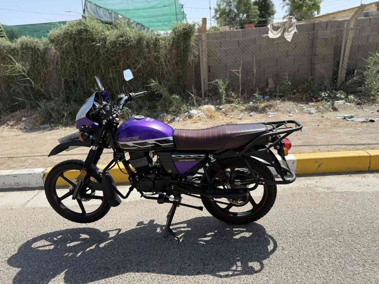 دايوان جبلي  23‬ طالعه بلـ25 رقم وسنويه بغداد انكليزي تحويل ثاني يوم دراجه مكفوله كفاله عامه بعده ع وضع الشركه ماشيه 16 الف جيب فيتر وتعال كلب مكاني بغداد الشعب سعرها 2450 وبيها مجال 
*********** اتصل وبيك خير ودلل
