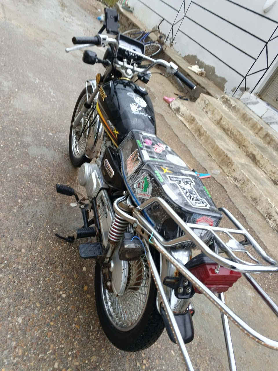 السلام عليكم دراجه تايكر موديل 23 اي نقص ما بيها الدراجه مكفوله اوراق كامله مكان ديالى بعقوبه رقم الهاتف رقم ***********
