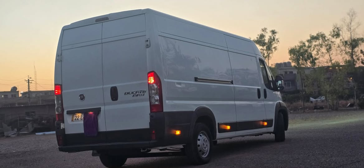فيات كرفان كفالة عامة موديل 2015
fiat ducato maxi
محرك كاز
كير عادي 7 نمر
شاشة كامرة داش كام 
كفالة عامة 
ماشي 70 الف كيلو 
موجودة باربيل 
رقم اربيل باسمي 
***********
*********** أربيل, العراق
