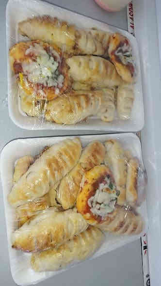 تم تجهيز 💐
قالب كيك ب6 الاف حجم وسط 
كيلو كليجه 5 
معجنات 10قطع ب5 
للحجز وتساب ***********
