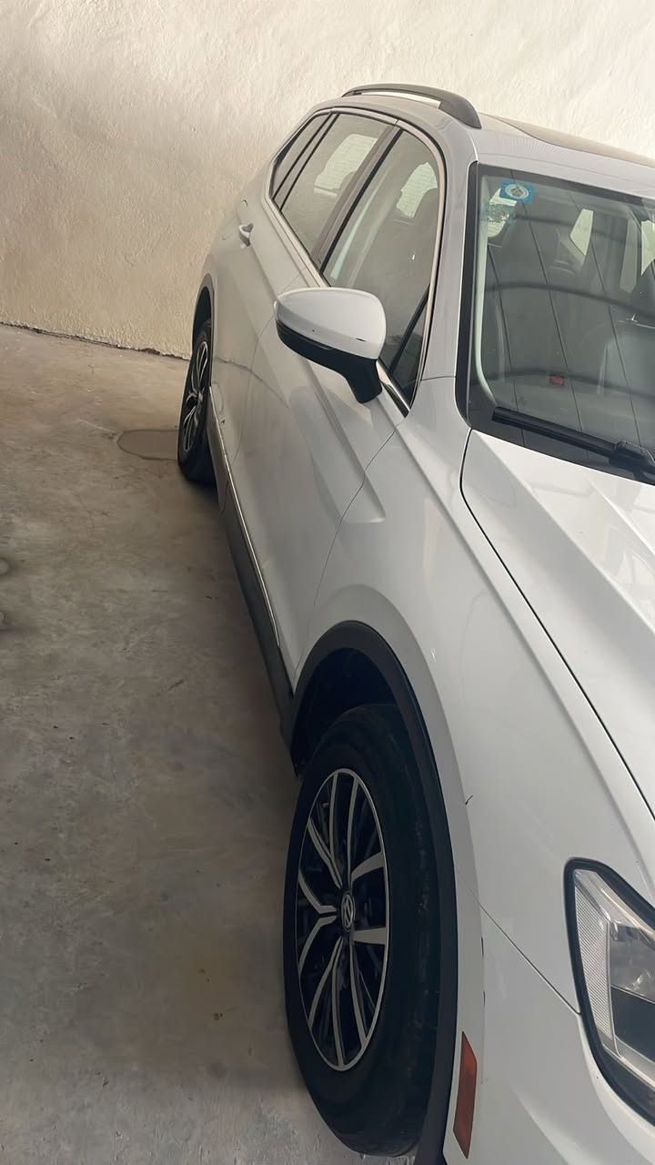 سلام عليكم
فاكس واكن تي كوان للبيع 

مديل ٢٠٢١

مكينه ٢٠٠٠تيربو 

كشنات جلد بنو رومه 

كشنات تتفئه 

تخم تاير 

صدر جديد 

شراي يتصل 

***********
