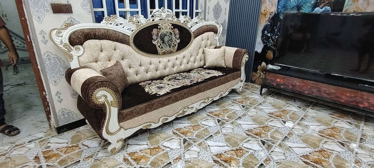 معمل نجارة ودوشمة
عمار رقيب مالك الفيحان المعموري  
 لعمل جميع انواع الدواوين والاتخام والتصليح ... 

#حلة _ #الجمجمة 

هـ ‭0781 242 5572‬
