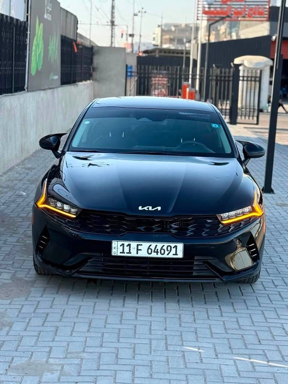السلام عليكم kia k5 2023
مواصفات 
شاشة ، بصمة ، رادار جانبي ، رادار امامي ، كامرة دوارة 

مكفولة من صبغ والايرباك والدواخل 

قطعه 1 تبديل نفس الون + مكانين بارد صغار

ماشية 40 الف ميل

رقم بغداد سنوية باسمي تحويل مباشر

السعر 155 وبيها مجال

بغداد حي البنوك / ***********
