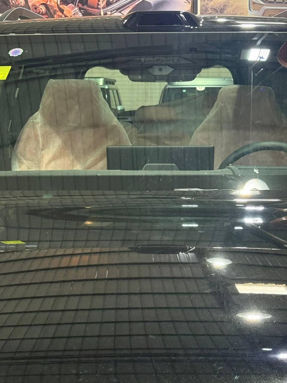 اليبور 7. فول موصفات ام الرادر  انتبا. 
ام الرادار 
زير مريم كامل سنويه. 
جوء السوك والمعارض العراق كلها 
52 مليون. 
بغداد 
***********
