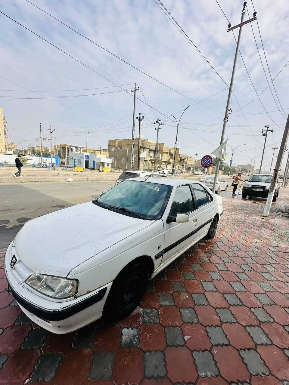 للبيع ٢٠١٢ رقم بصره مشروع وطني مكان السياره ناصريه مركز مال جناي مكينه وكير وكهربائيات كله شغال *********** ٣٠ وبيها مجال
