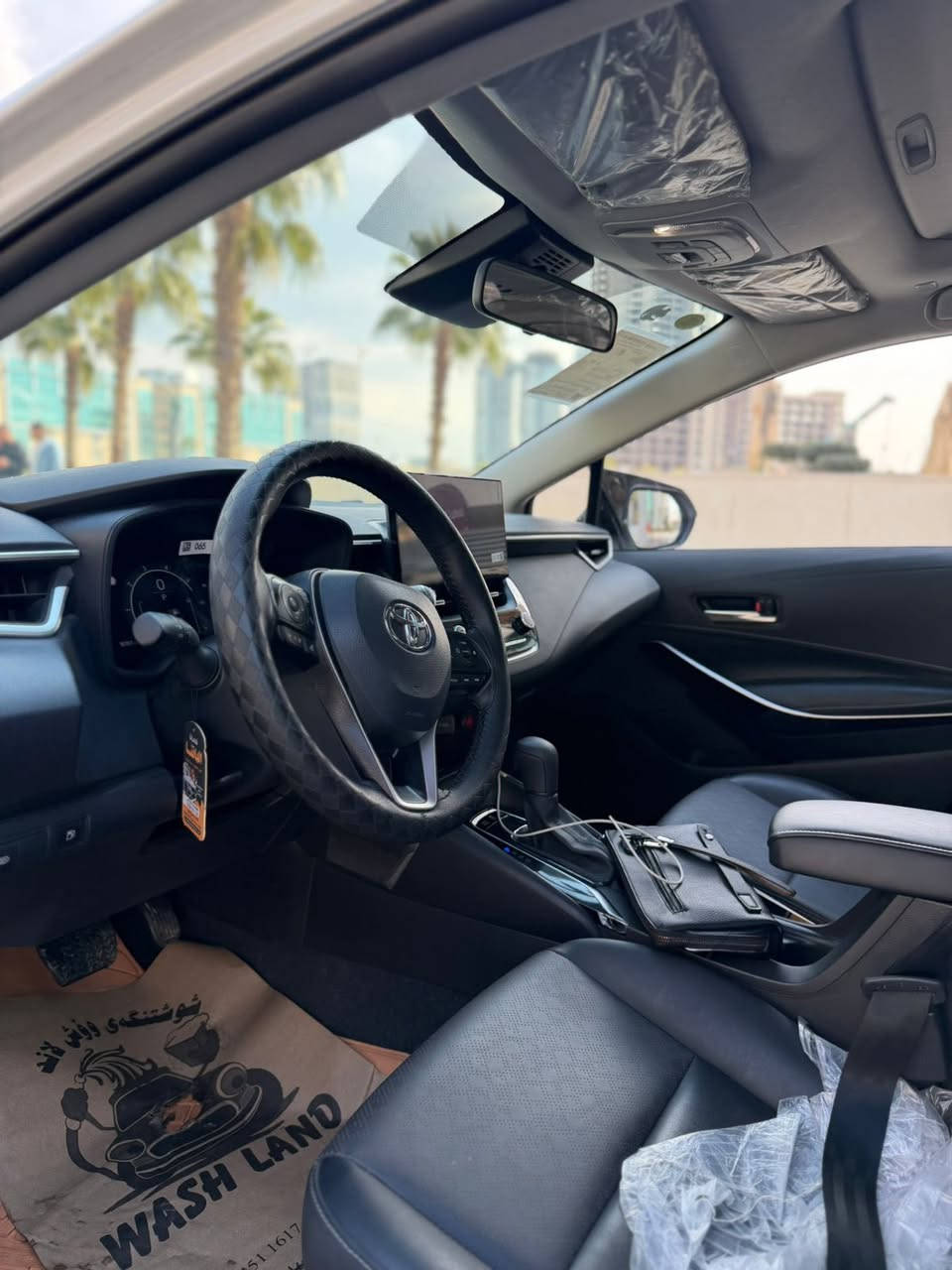 تويوتا كورولا هايبرد 2025
—-(((رقم بغداد)))—-
 • شكل خليجي
 • بصمة تشغيل
 • فتحة سقف
 • داخل جلد
 • رادار أمامي
 • تحديد مسار
 • بك لايت LED
 • لايت زينون
 • تبريد بيانو
    •  ومواصفات أخرى

السيارة جديدة ومكفولة
من التبديل ومن البارد

ملاحظة:
بيها فقط تكحيل بالدعامة الأمامية

السعر: 155 وبيها مجال بسيط
مكان السياره بغداد الطالبية
رقم بغداد — تحويل ثاني يوم

📞 ***********
