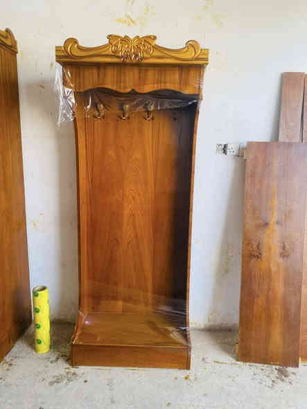 غرفة نوم عراقي مستخدم اخو الجديد 5 باب شغل درجة اولى مرتب ضهر جرجوبة السعر 550 وبيها  مجال للطيبين 
رقم الهاتف ***********
