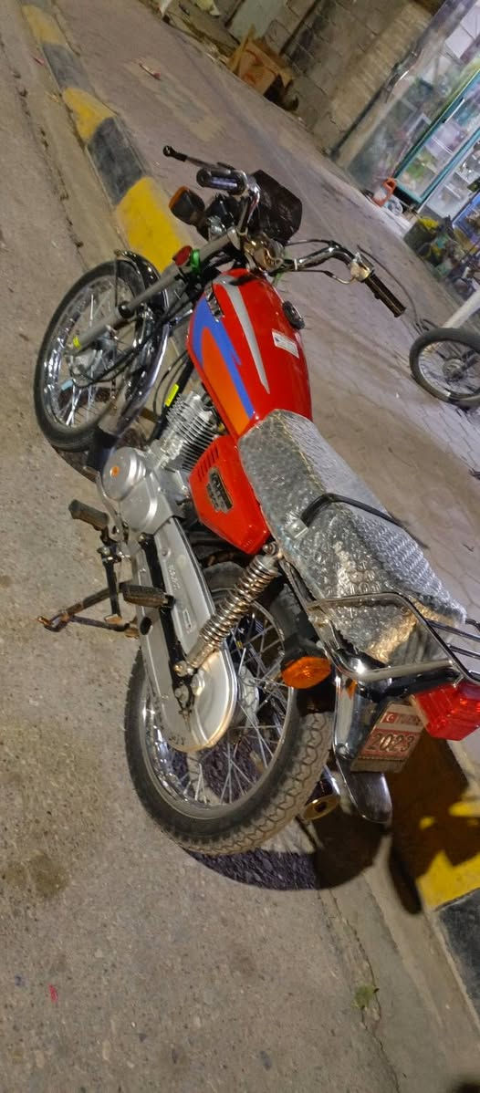 السلام عليكم نامه اصلي 23 

بلادي والي يريدها بيه خير ويدلل وهاذه رقمي 

***********
