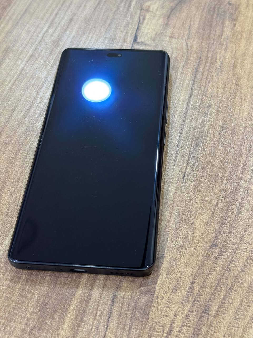 هونر x9c
8/256
كامل ملحقات سعر 350
