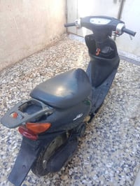 دراجة نارية • طافية • سبع قصور