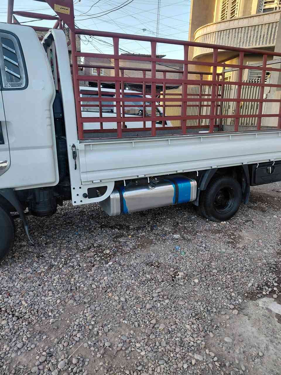سيارة فحل موديل ٢٠١١باسمي اي نقص مابيها  سعر ١٠٨ بغداد *********** تحويل مباشر
