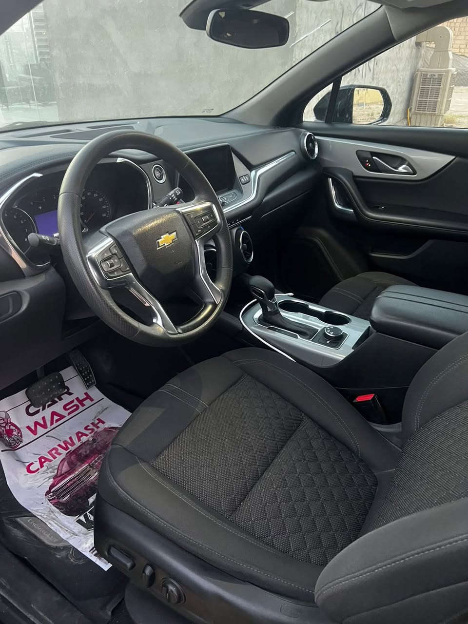 ســلام عليكم
شوفرليت بلايزر 
موديل 2022
مواصفات
2LT RedLine
.
.
الضرر تبديل البنيد فقط 
مواصفات✅ 
رادارات 
حساسات 360 
نقط عمياء
كشن تدفئة
ويل كروم اسود بلادي
ماشيه ٧٥ الف فقط❇️ 
رقم اربيل
.
عنوان السيارة النجف القريه الغدير 

السعر 210 مع مجال
***********
