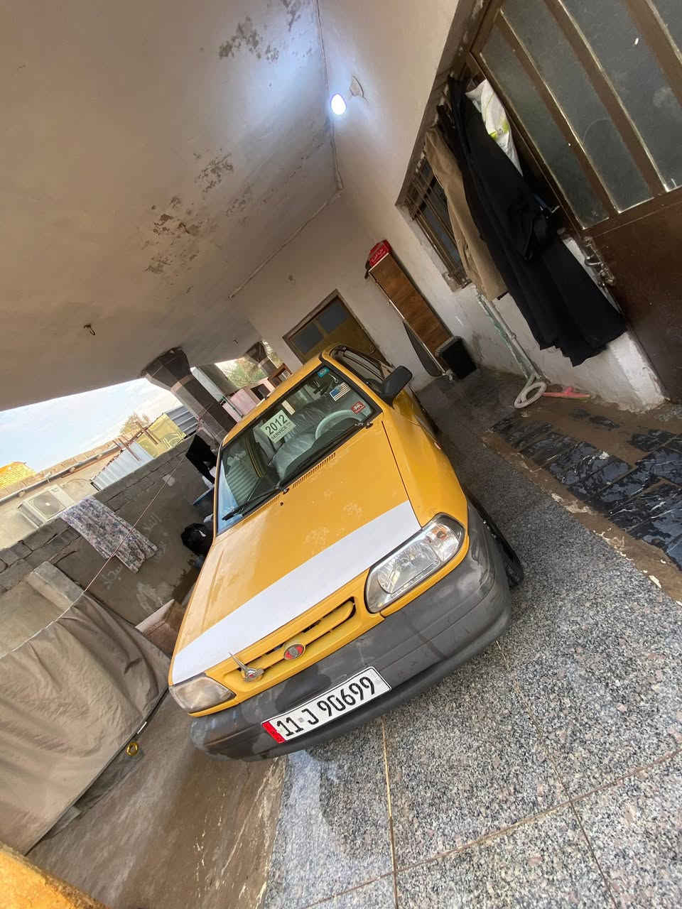 السلام عليكم
سايبه موديل 12 رقم بغداد بسمي السياره

مكينه كير خير من الله سياره حلوه اكثر من الصور

بيه بارد الجاملغ الخلفي جهت السايق وبيه خياسات

معمره السعر 29$ وبيه مجال العنوان بغداد تقاطع النهروان

رقمي ‭0787 691 0297‬بي واتساب
