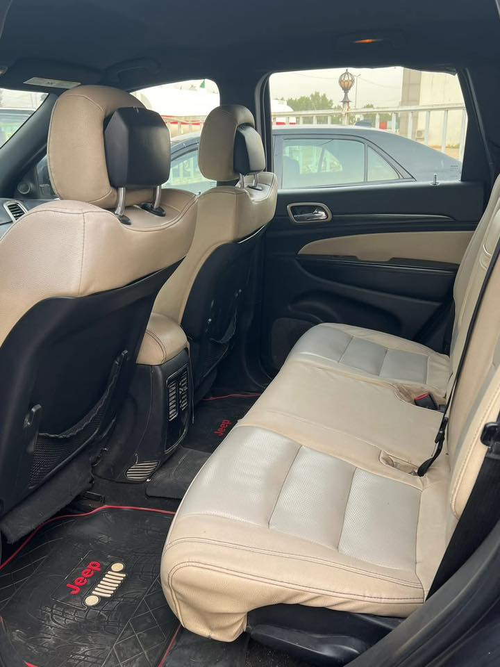 جيب أمريكي 🇺🇸 2014 بسعر مناسب للبيع محزمه جاهزه من كل النواحي لاريدو السعر 160

***********
