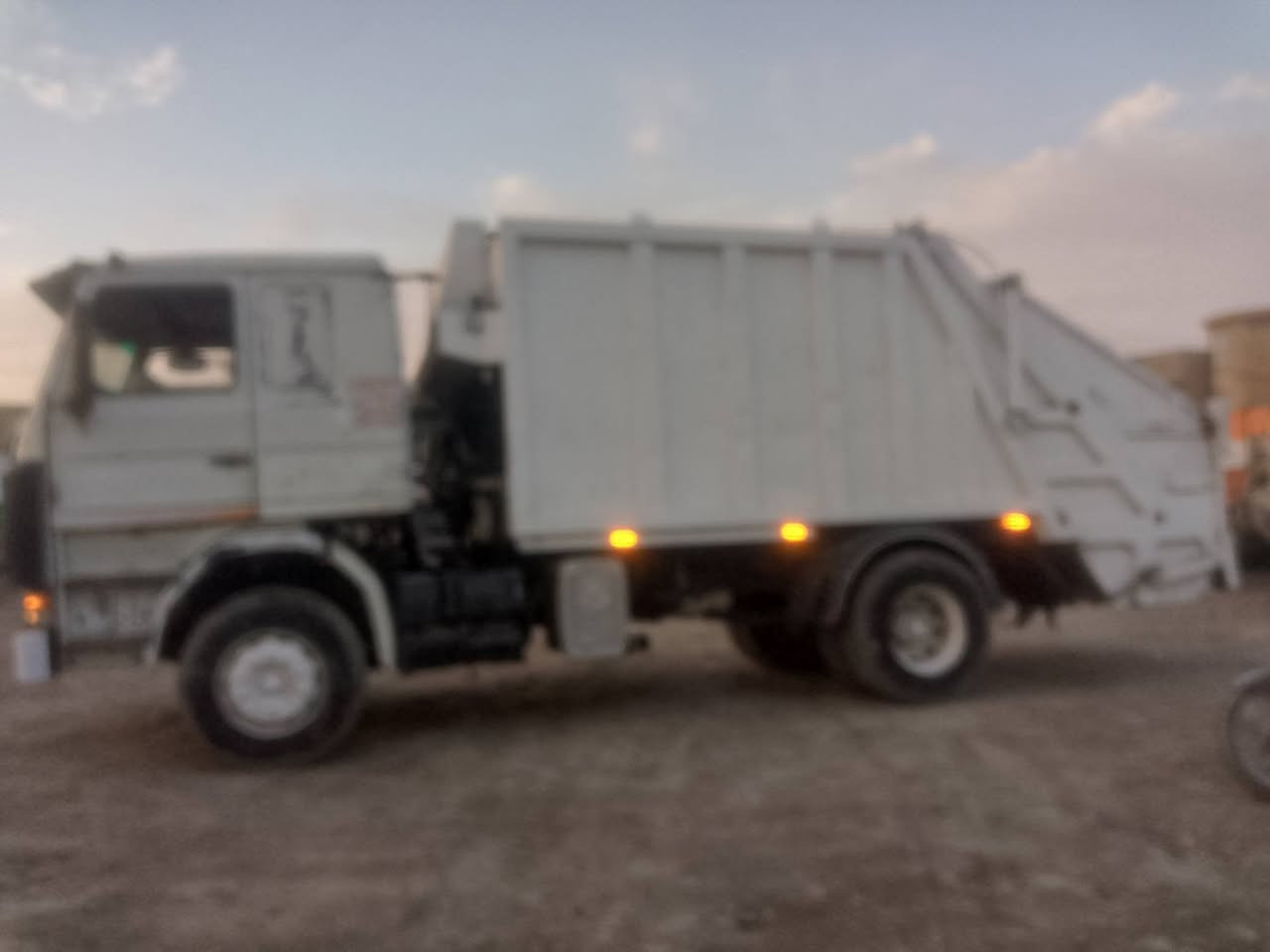 سلام عليكم من رخصت ابو الكروب كابسه موديل 95 ***********
