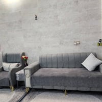 كنب • نظيف • ما بيه كسر