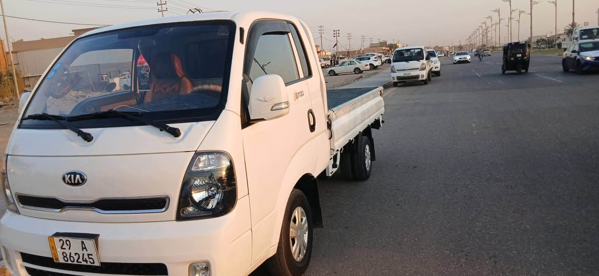 كيا موديل 2020 مكفوله عده باردات بل الربع سياره جديد من محرك وشاصي ورقم  واسط الاستفسار عله هاذا رقم ***********
