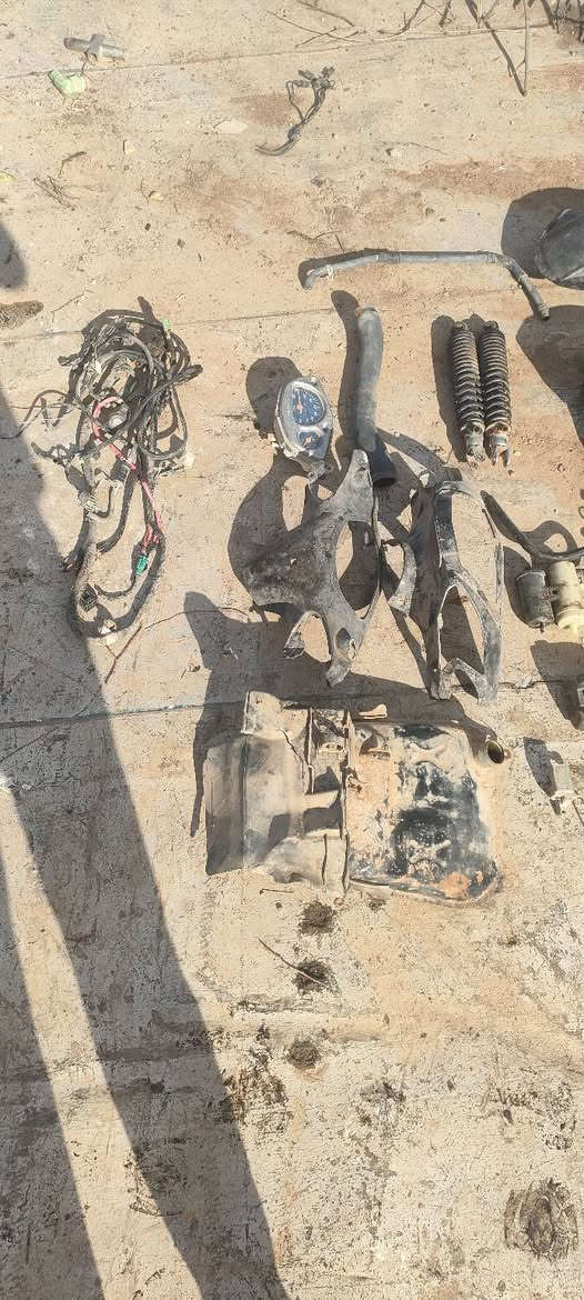 سلام عليكم 
غراض سگنس للبيع 
قيم واخذ 
رقم الهاتف ***********
