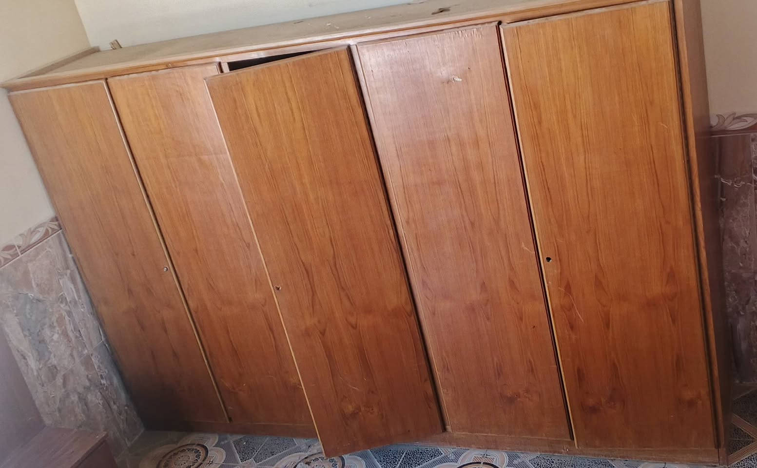 غرفة خشاب للبيع
السعر 500 وبيعة مجال


**إذا كنت صاحب هذا الإعلان وتريد حذفه لأي سبب، رجاءا أرسل رسالة إلى الدعم الفني**