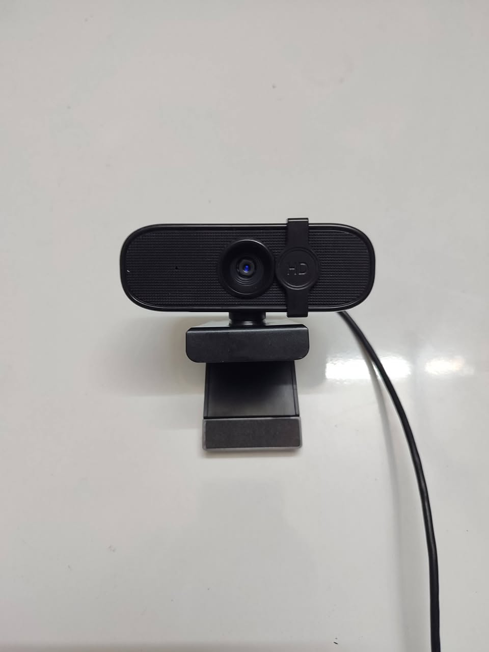 قطع للبيع توصيل موجود 

مايكرفون ويا ستاند مع بوب فلتر وكيبل XLR كامل 30 الف 

سبيكرات 15 الف 

كرت صوت 10 الف 

كامره 4K ب60 الف 

Keyboard VGN N75 PRO 
55 الف 

Keyboard Brick87 
65 الف

للتواصل
***********
