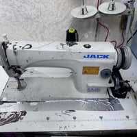 السلا م عليكم مكينة للبيع بدون اي عطل مكاني الكريعات 07813939010